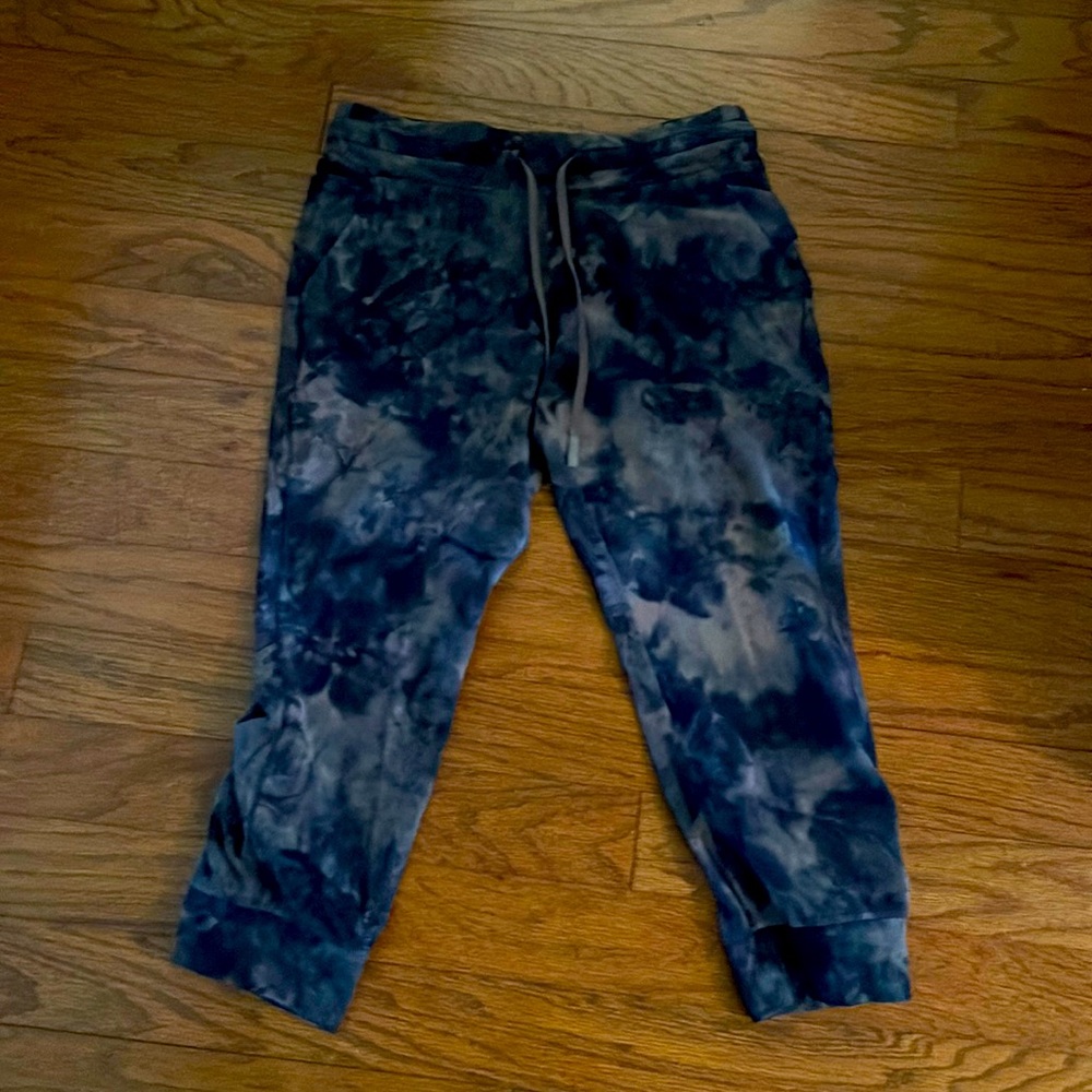Lululemon Joggers Align — relaxed fit